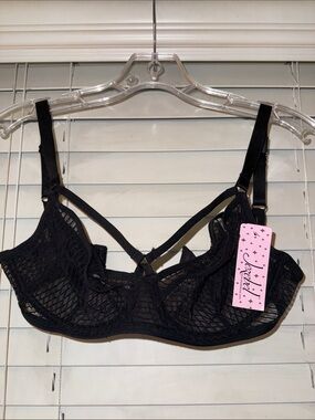 Jezebel Niki Black Sheer Mesh Underwire Bra with Straps Front